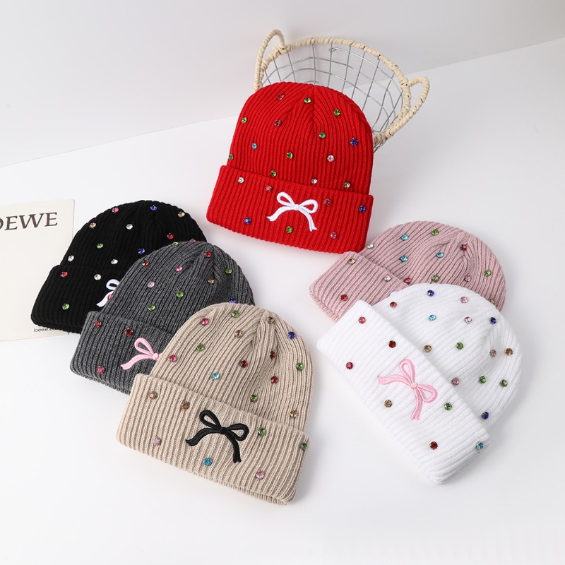 여성용 니트 비니 모자, 반짝이는 라인스톤과 리본 자수 - Beanie Cuffed Knit 리뷰 및 가격